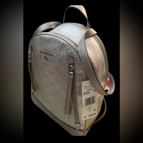 NWT Michael Kors medium size silver backpack NWT - Picture 2 of 7